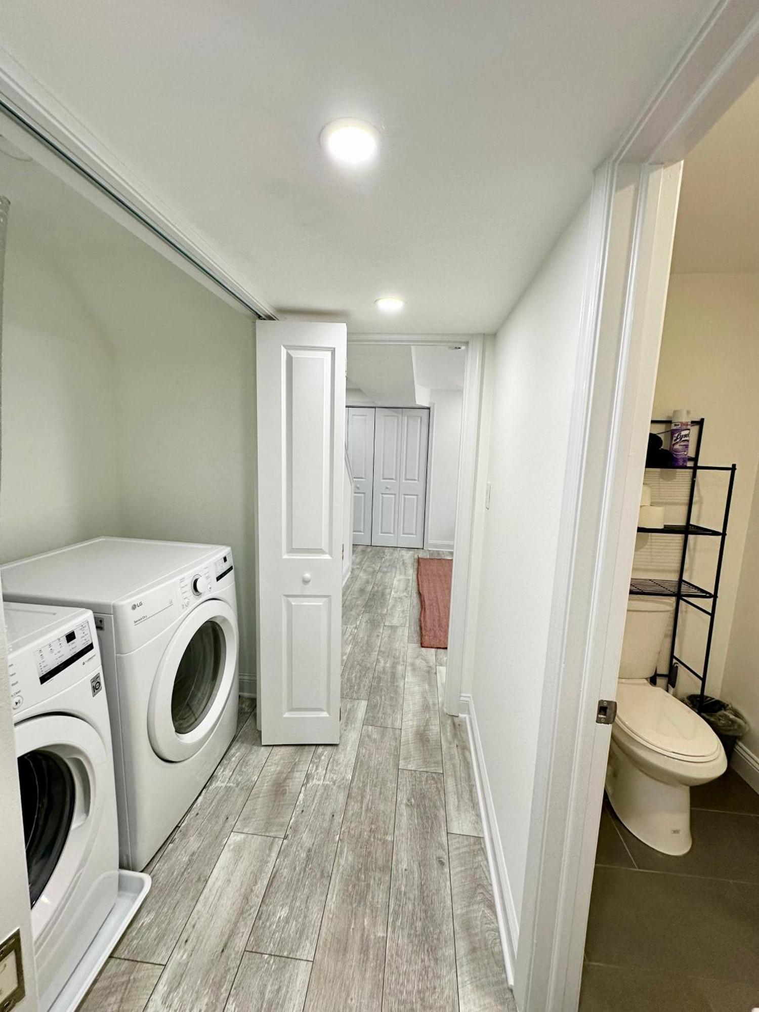 شقة Stylish 1 Bed - 5 Min Walk To Metro, Free Parking! واشنطن المظهر الخارجي الصورة