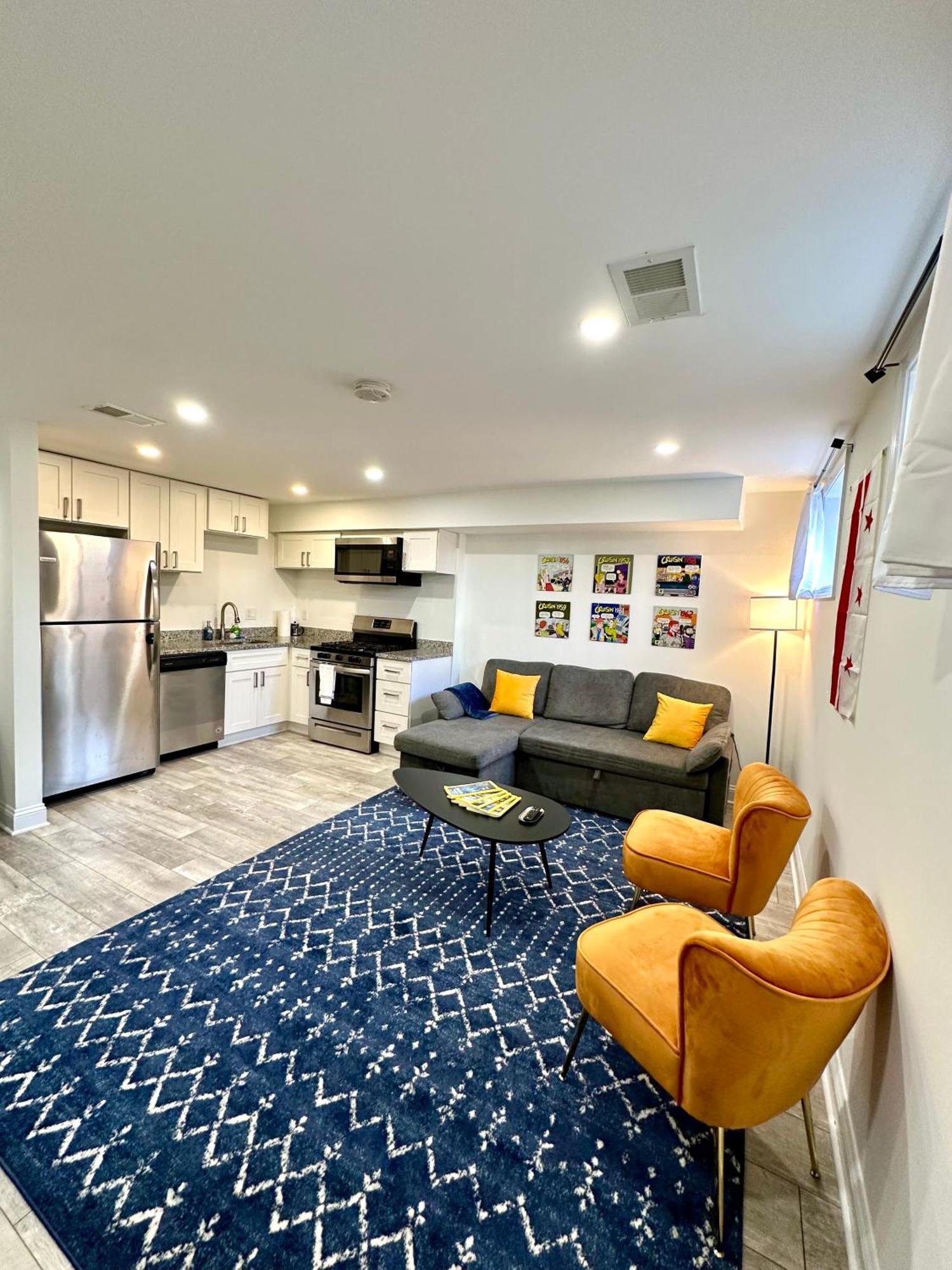 شقة Stylish 1 Bed - 5 Min Walk To Metro, Free Parking! واشنطن المظهر الخارجي الصورة